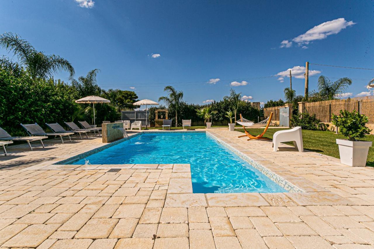 Resort Almaredamarra Con Piscina E Idromassaggio Sul Mare Torre San Giovanni Ugento Exterior foto