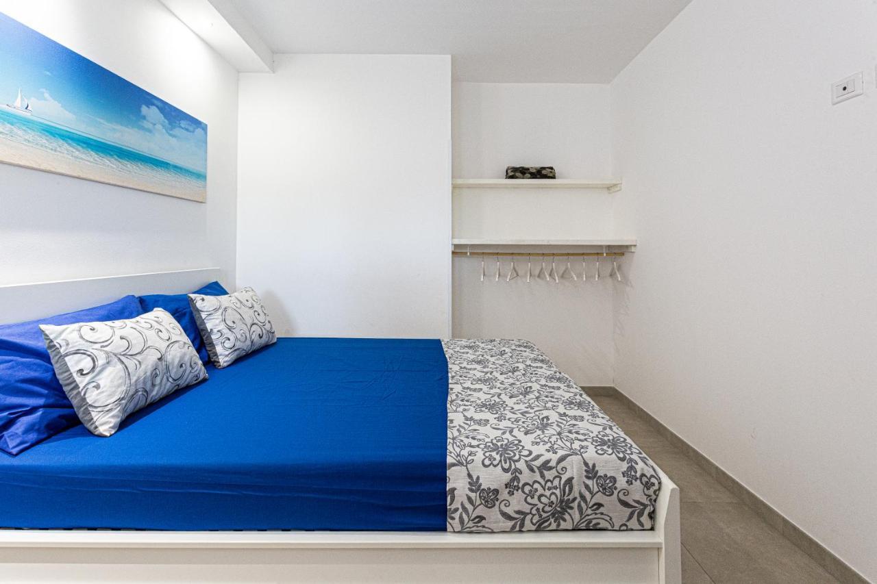 Resort Almaredamarra Con Piscina E Idromassaggio Sul Mare Torre San Giovanni Ugento Exterior foto