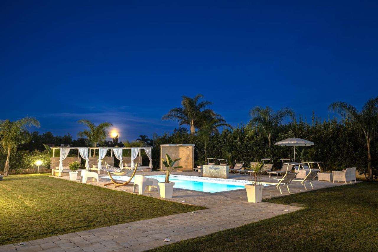 Resort Almaredamarra Con Piscina E Idromassaggio Sul Mare Torre San Giovanni Ugento Exterior foto