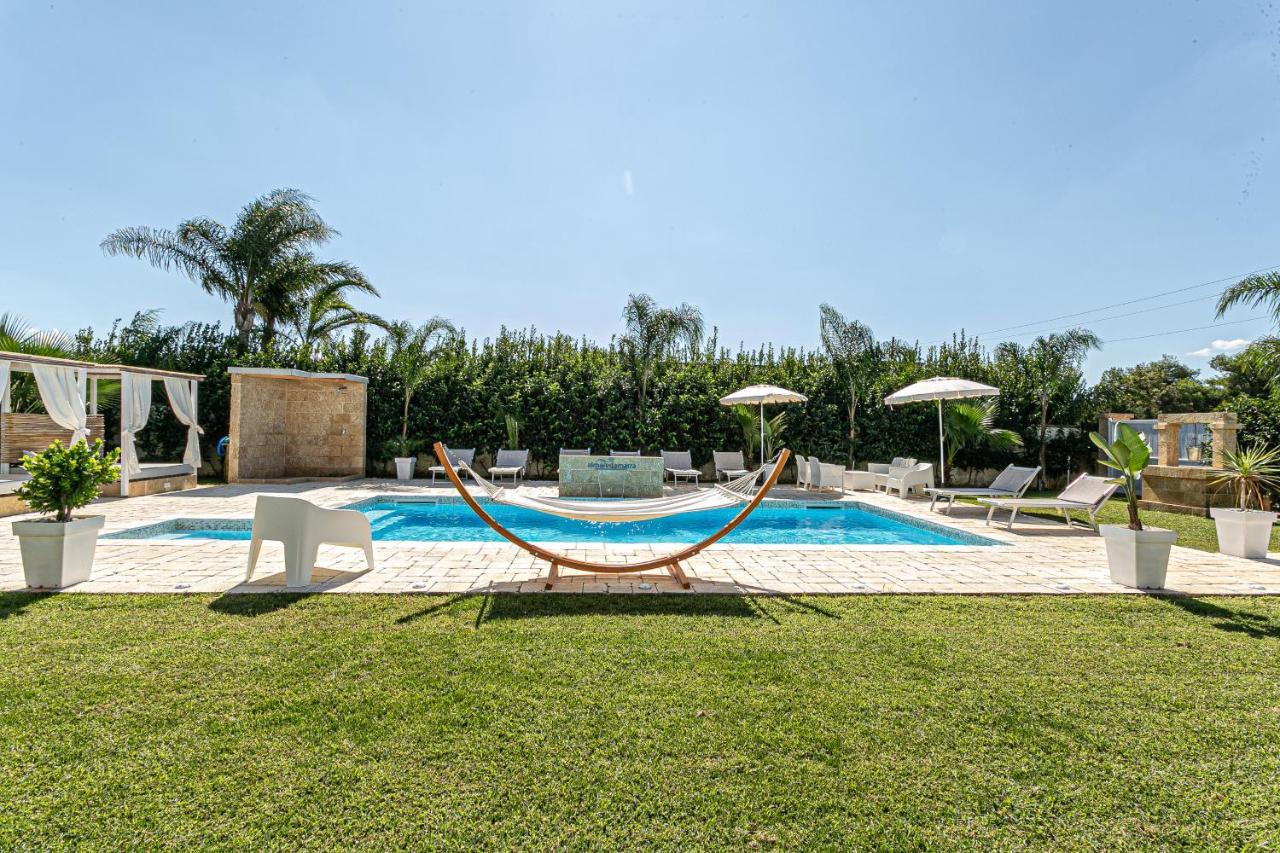 Resort Almaredamarra Con Piscina E Idromassaggio Sul Mare Torre San Giovanni Ugento Exterior foto