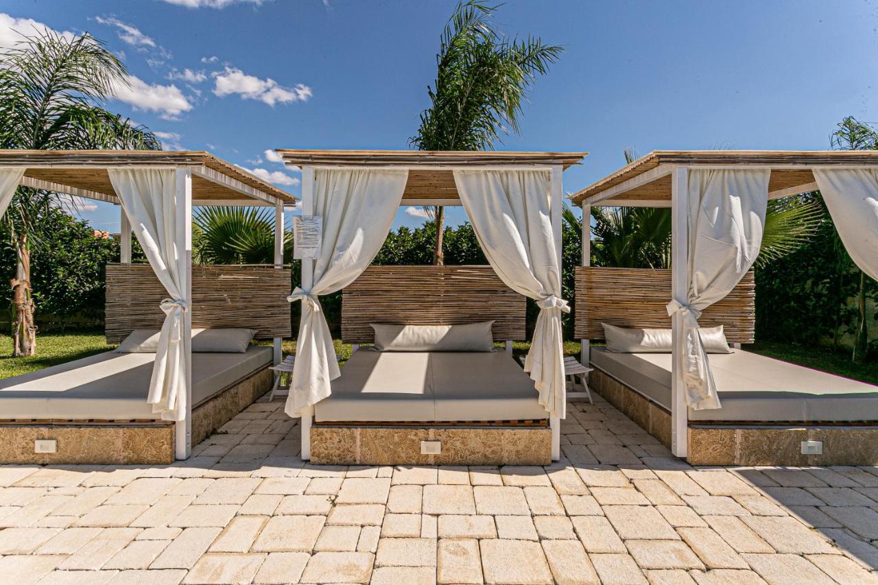 Resort Almaredamarra Con Piscina E Idromassaggio Sul Mare Torre San Giovanni Ugento Exterior foto